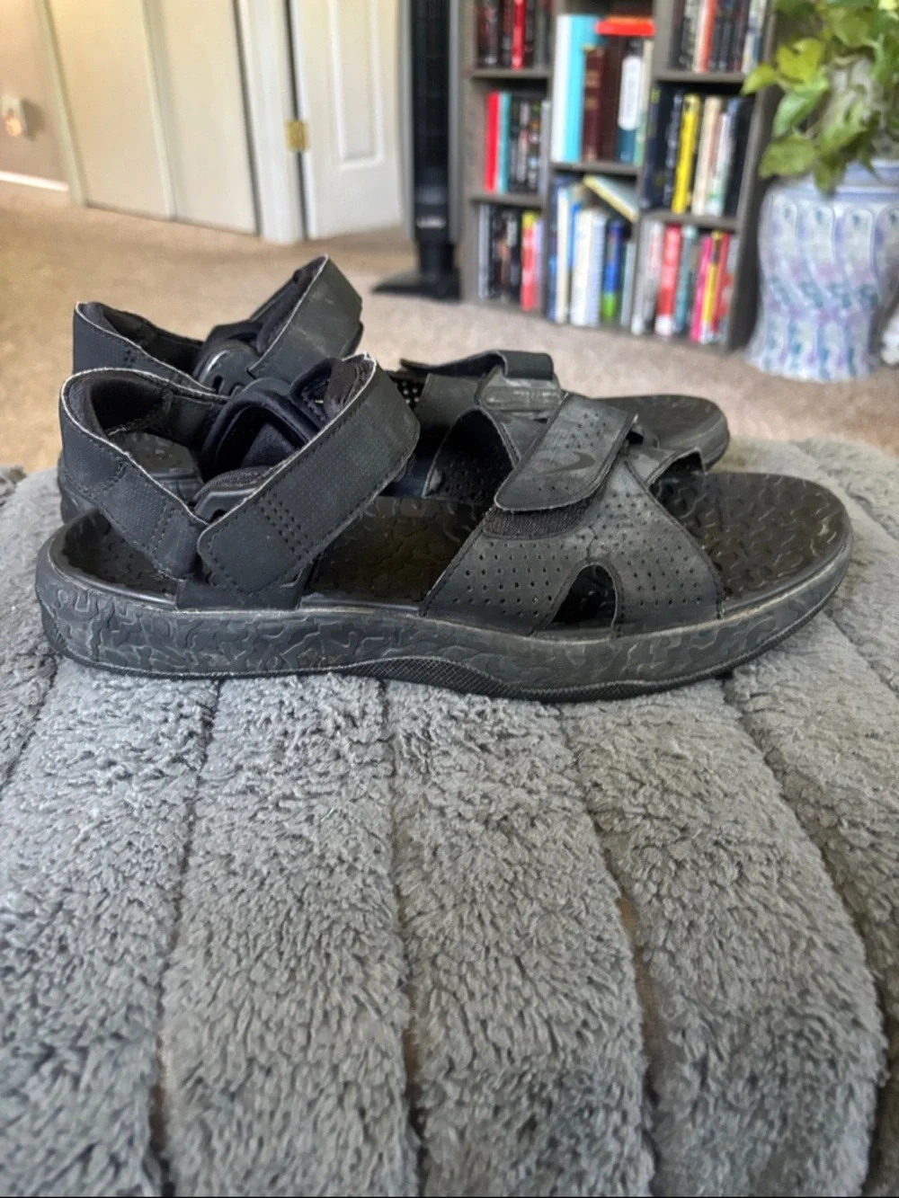 Nike Black Men's Adjustable Strap Sport Sandals
